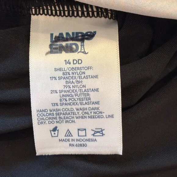 NWT Lands' End Plus Standard Vneck Wrap Underwire Floral Palm Tankini Swim Top - Picture 12 of 13